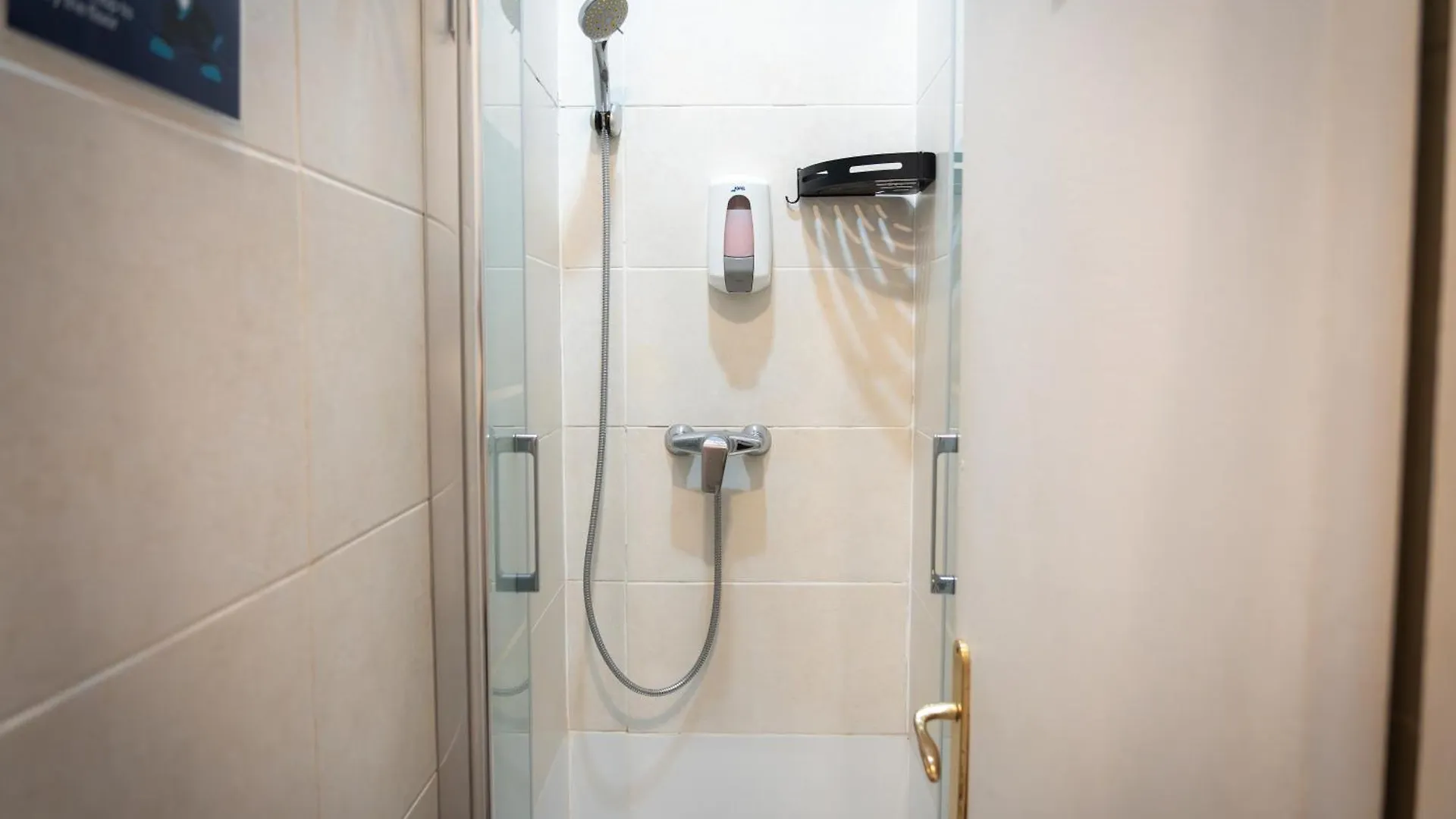 Soul Backpackers Barcelona Hostel
