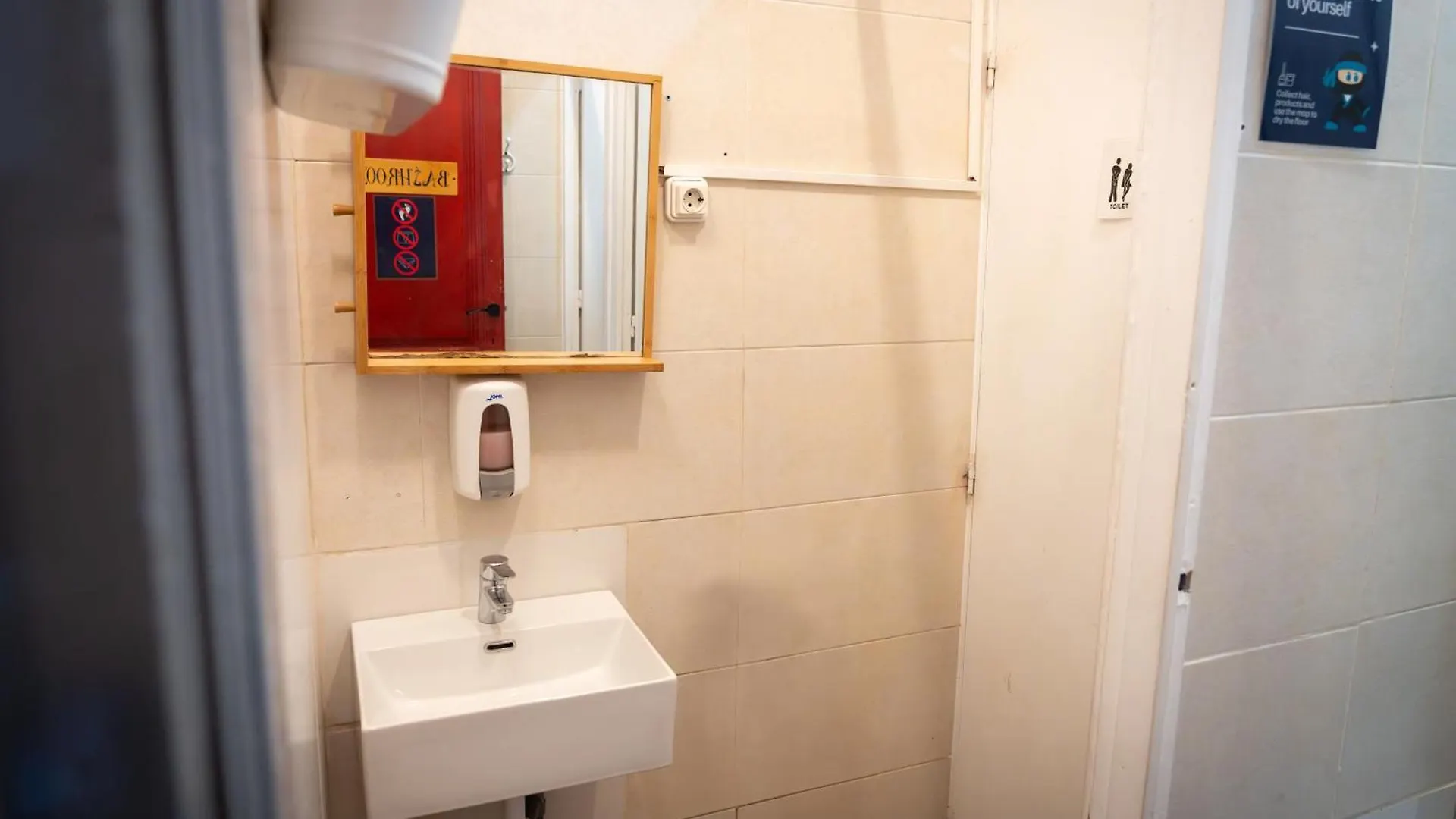 Soul Backpackers Barcelona Hostel 0*,